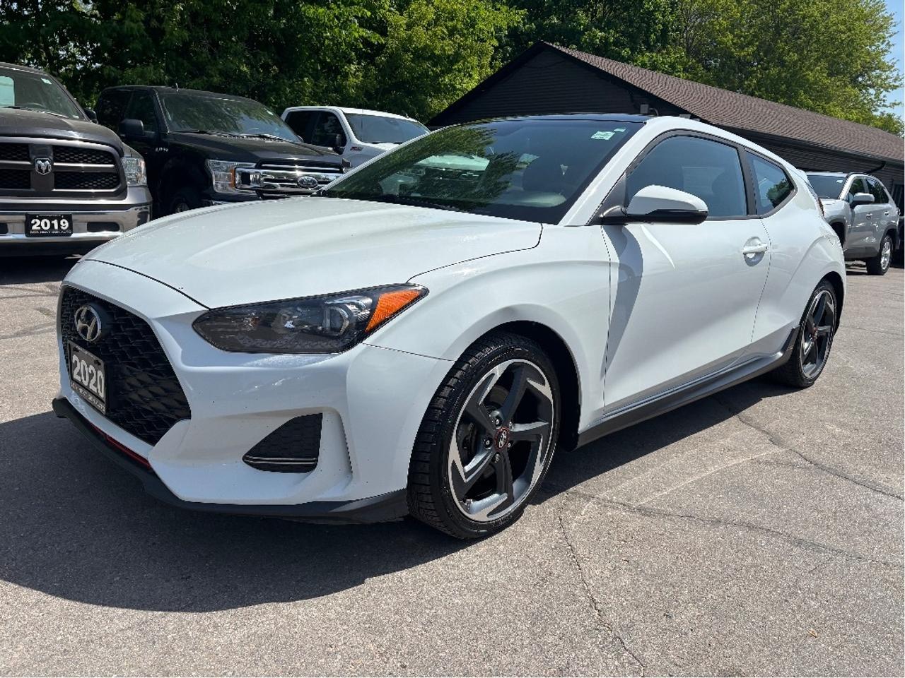 2020 Hyundai Veloster Turbo MANUAL LEATHER ROOF ONE OWNER CLEAN Photo