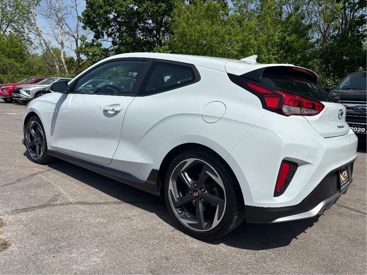 2020 Hyundai Veloster Turbo MANUAL LEATHER ROOF ONE OWNER CLEAN Photo