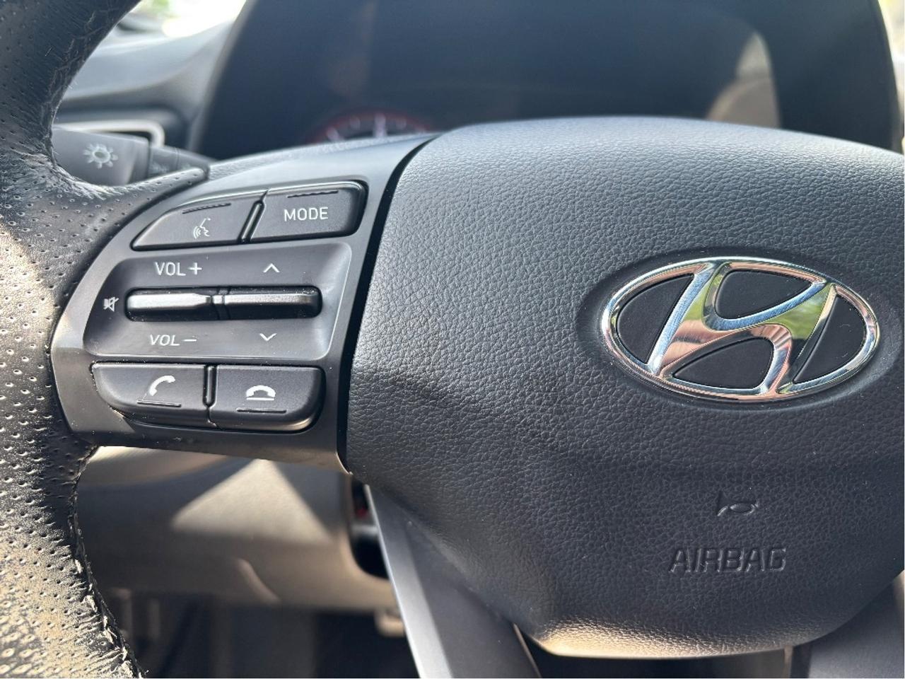 2020 Hyundai Veloster Turbo MANUAL LEATHER ROOF ONE OWNER CLEAN Photo
