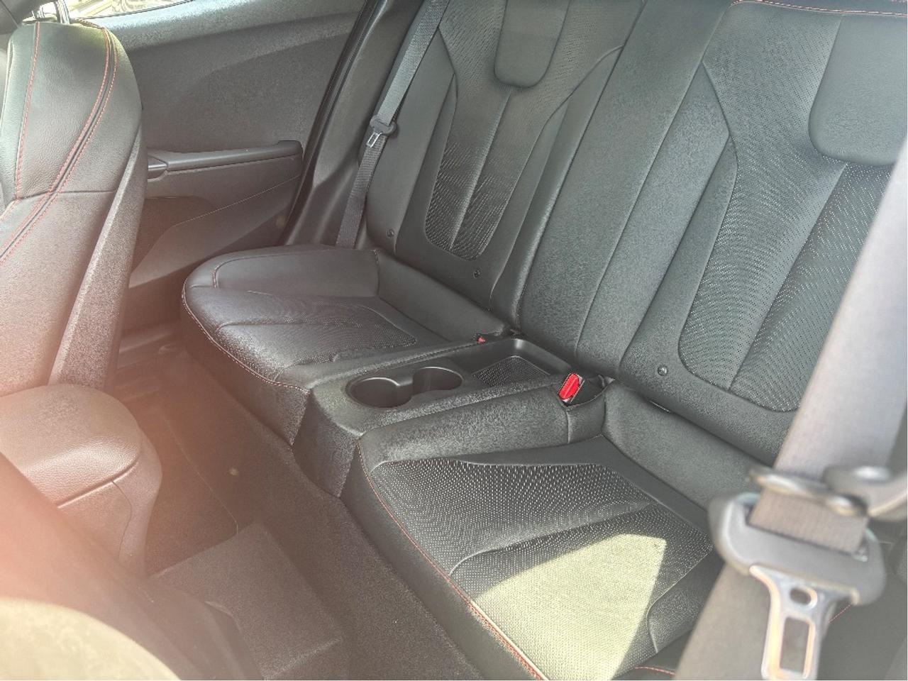 2020 Hyundai Veloster Turbo MANUAL LEATHER ROOF ONE OWNER CLEAN Photo