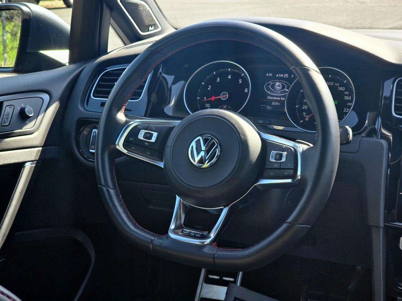 2020 Volkswagen Golf GTI Autobahn Edition | No Accidents! Photo