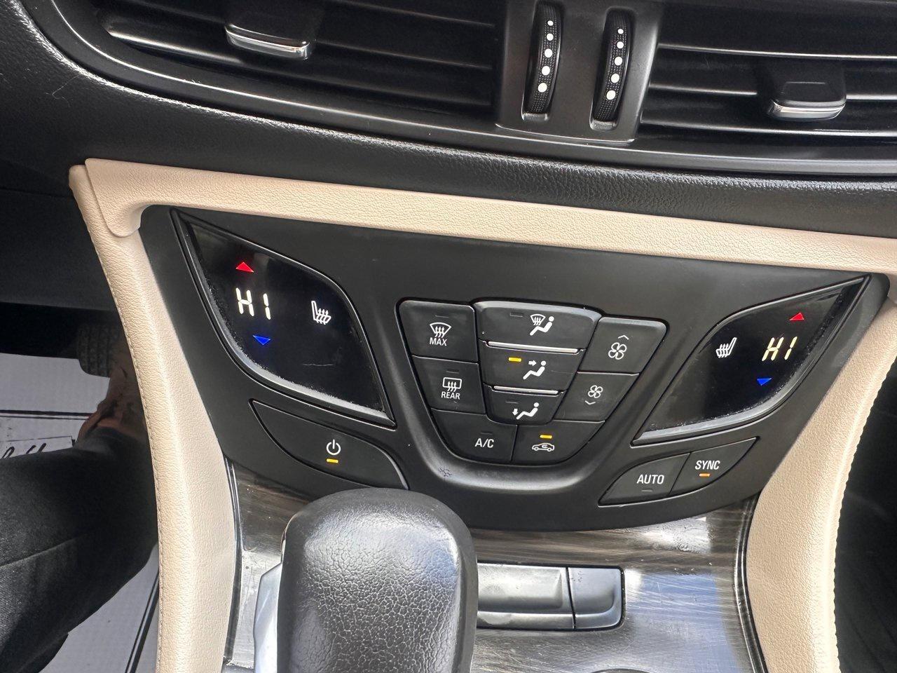 2020 Buick Envision ESSENSE Photo