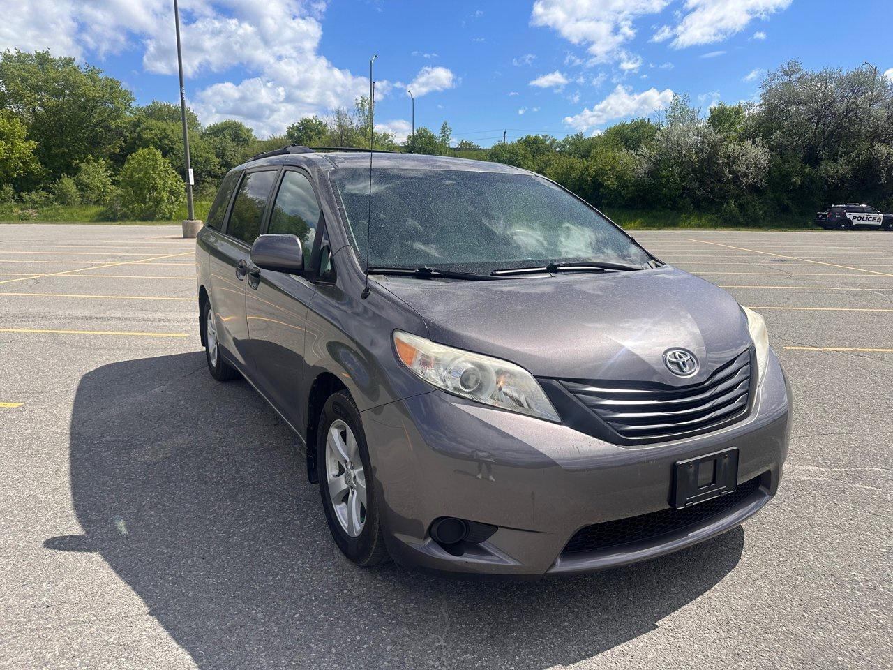 2011 Toyota Sienna BASE Photo