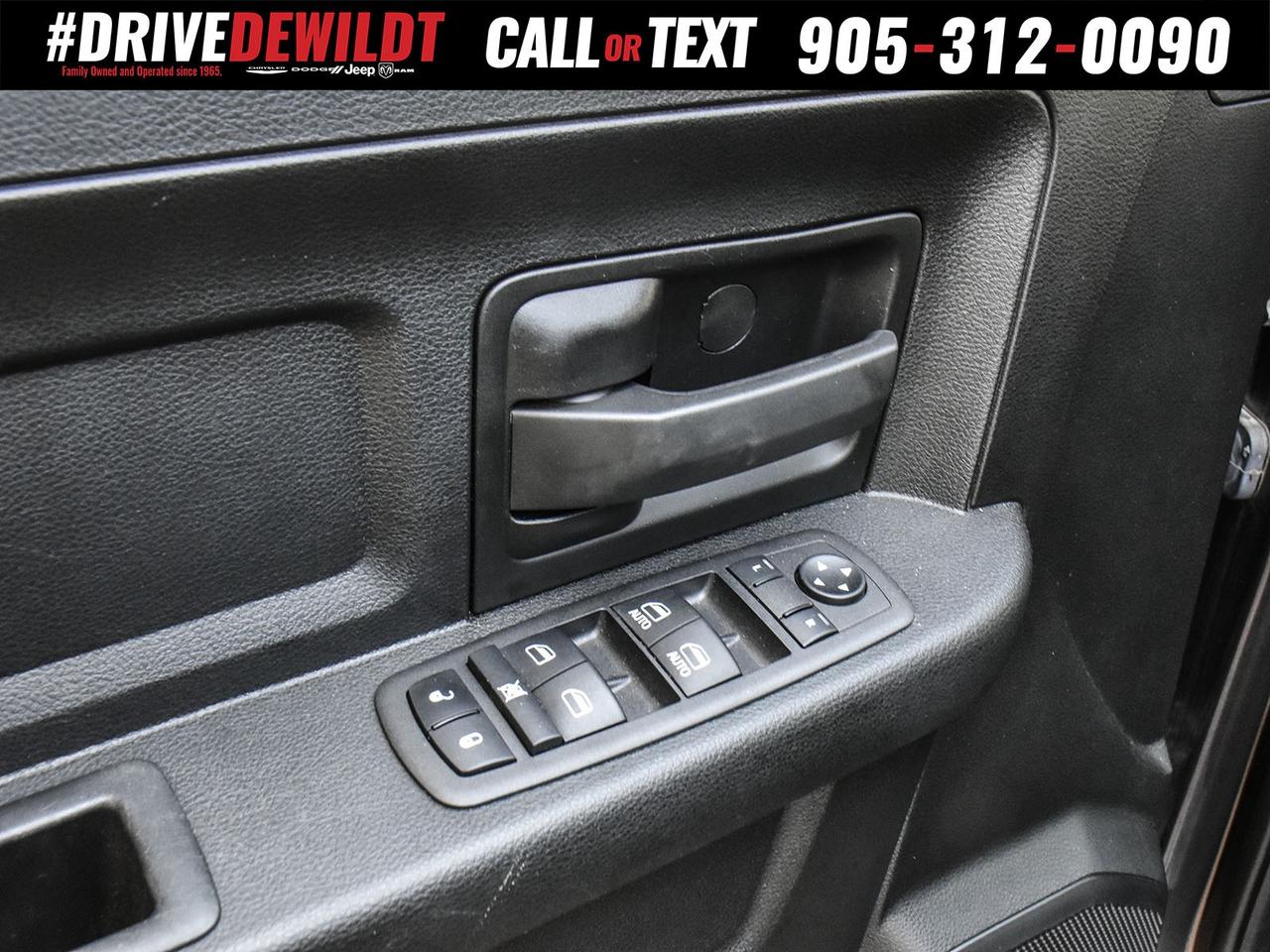 2023 RAM 1500 Classic EXPRESS   HEMI ENGINE   COLD WEATHER GROUP Photo