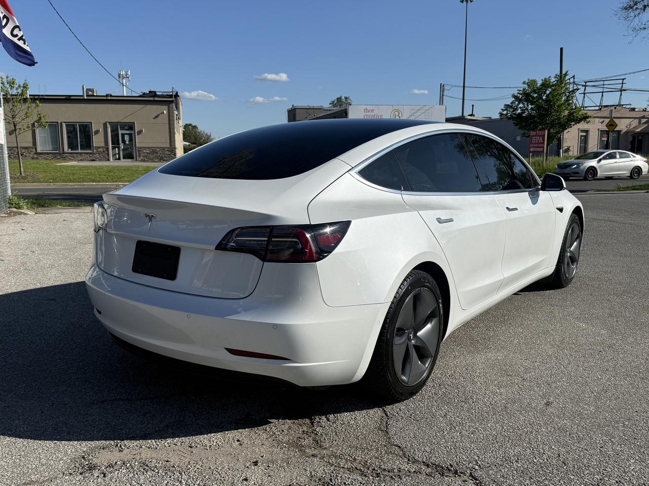 2020 Tesla Model 3 Standard Range Plus l RWD l 2 Sets of Tires Photo