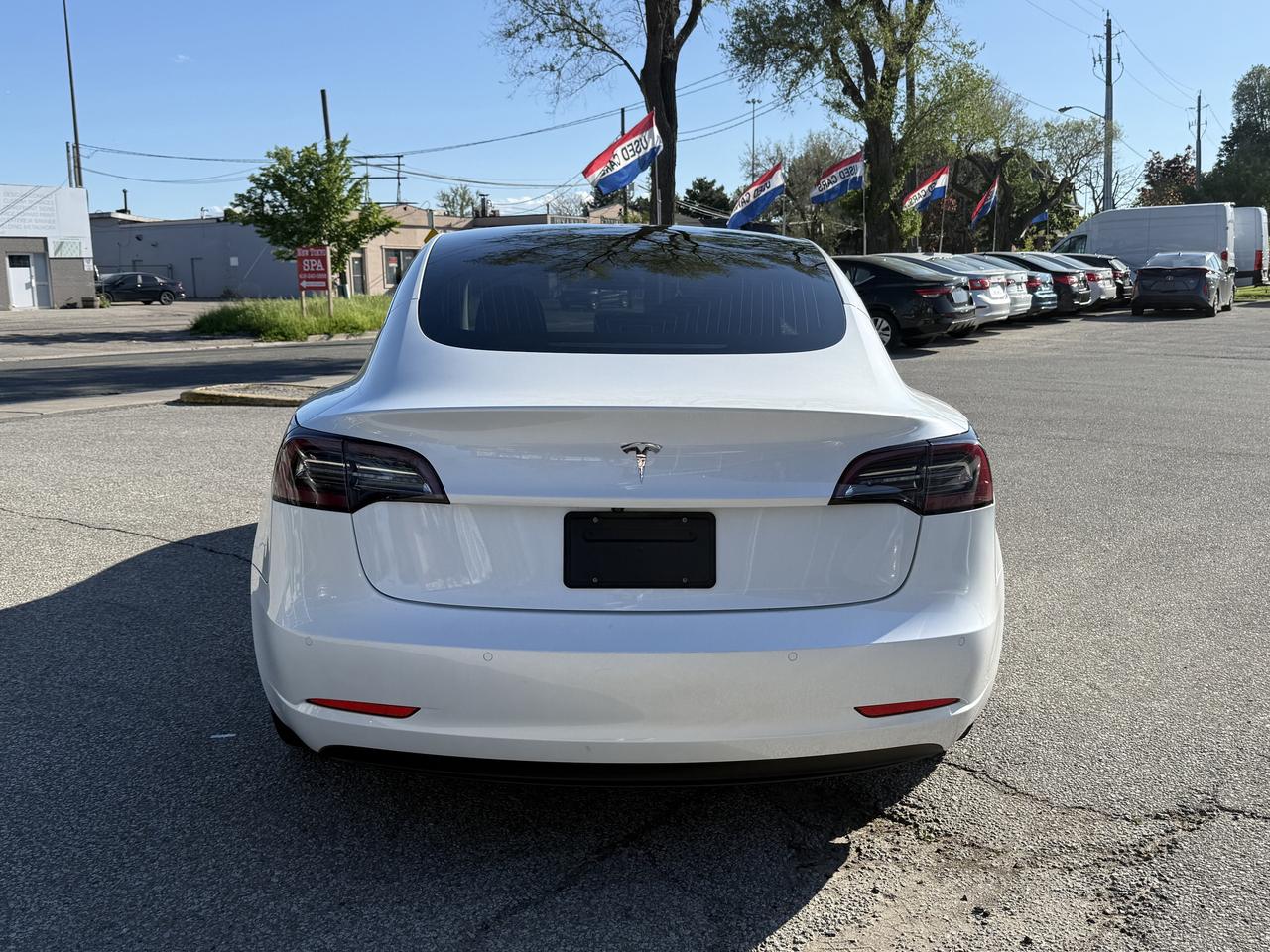 2020 Tesla Model 3 Standard Range Plus l RWD l 2 Sets of Tires Photo