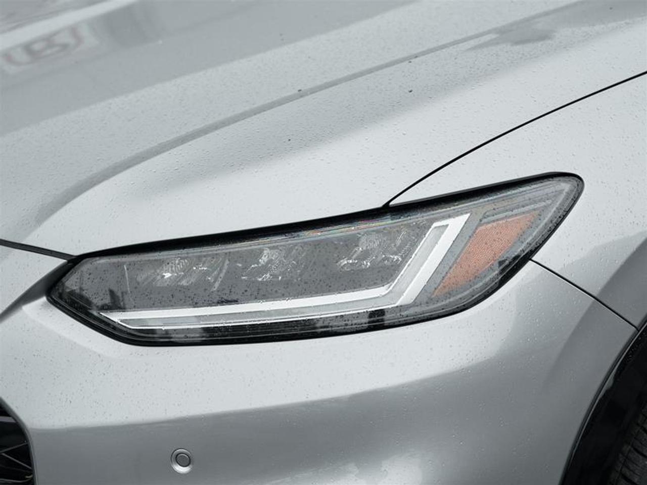 2024 Honda HR-V Ex-L Navi Awd Cvt Photo