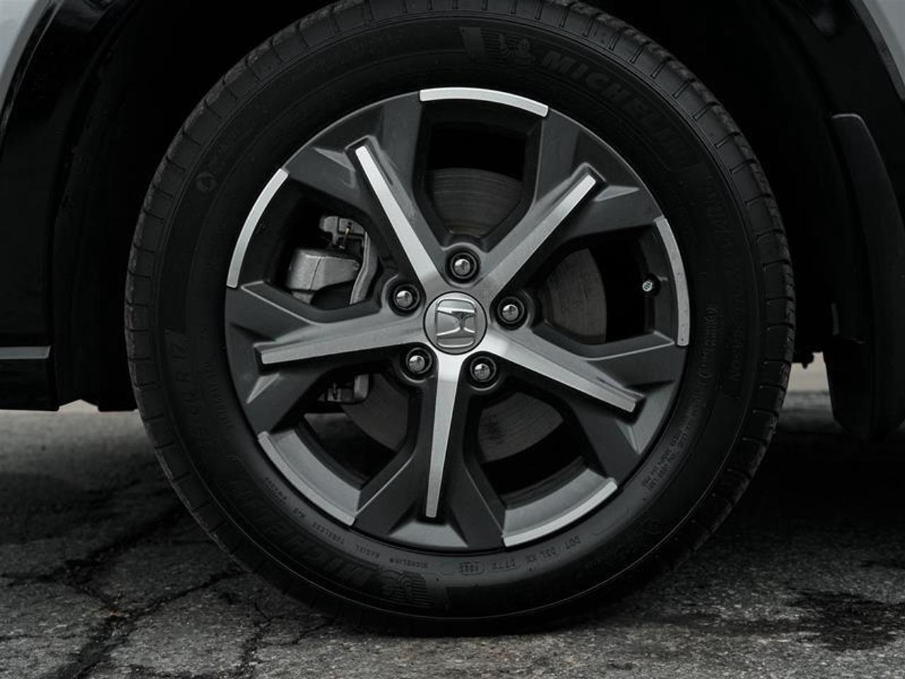 2024 Honda HR-V Ex-L Navi Awd Cvt Photo