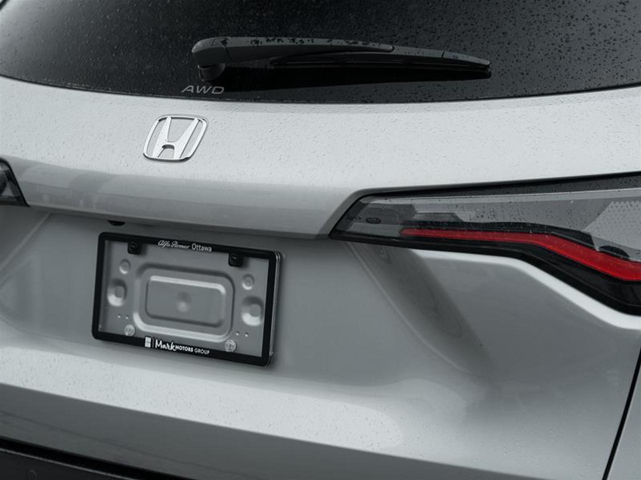 2024 Honda HR-V Ex-L Navi Awd Cvt Photo