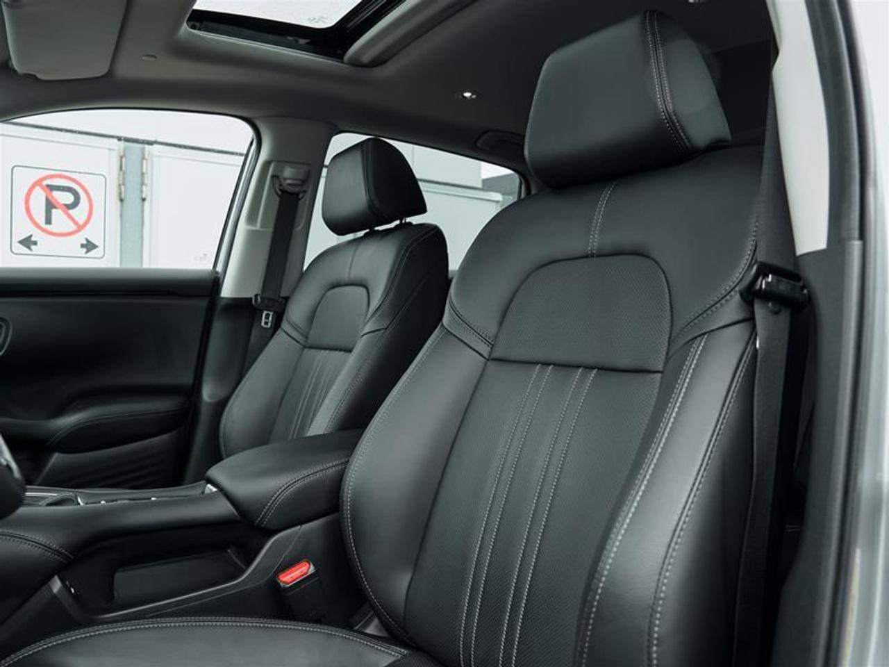 2024 Honda HR-V Ex-L Navi Awd Cvt Photo