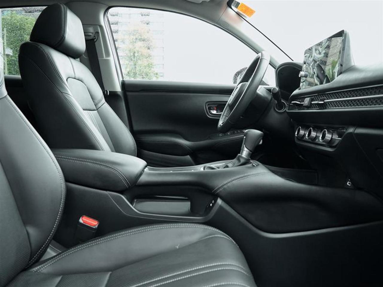 2024 Honda HR-V Ex-L Navi Awd Cvt Photo