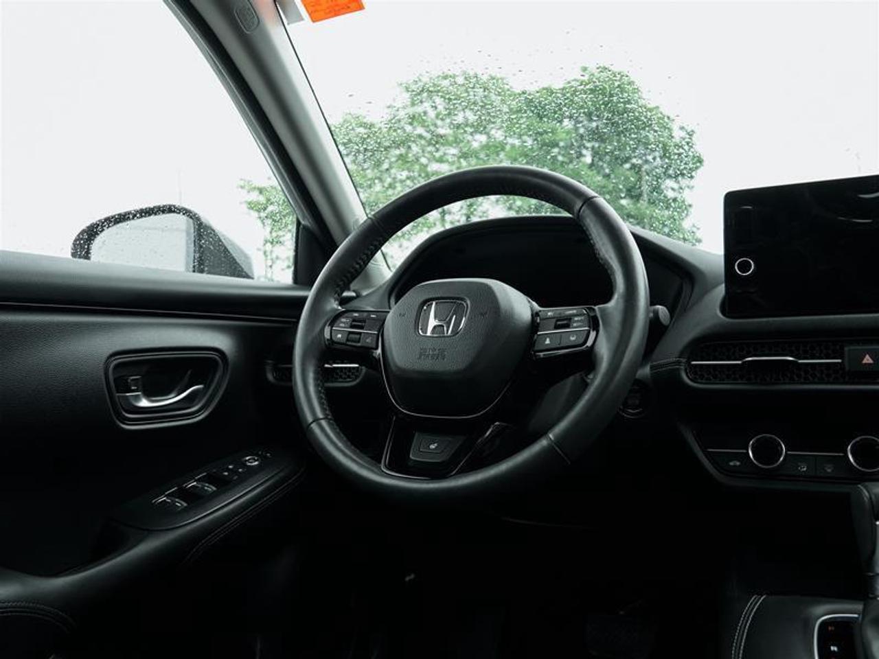 2024 Honda HR-V Ex-L Navi Awd Cvt Photo