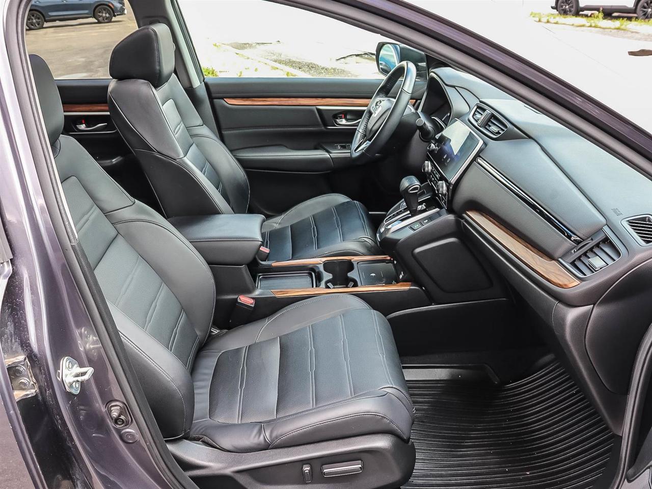 2020 Honda CR-V Touring Photo