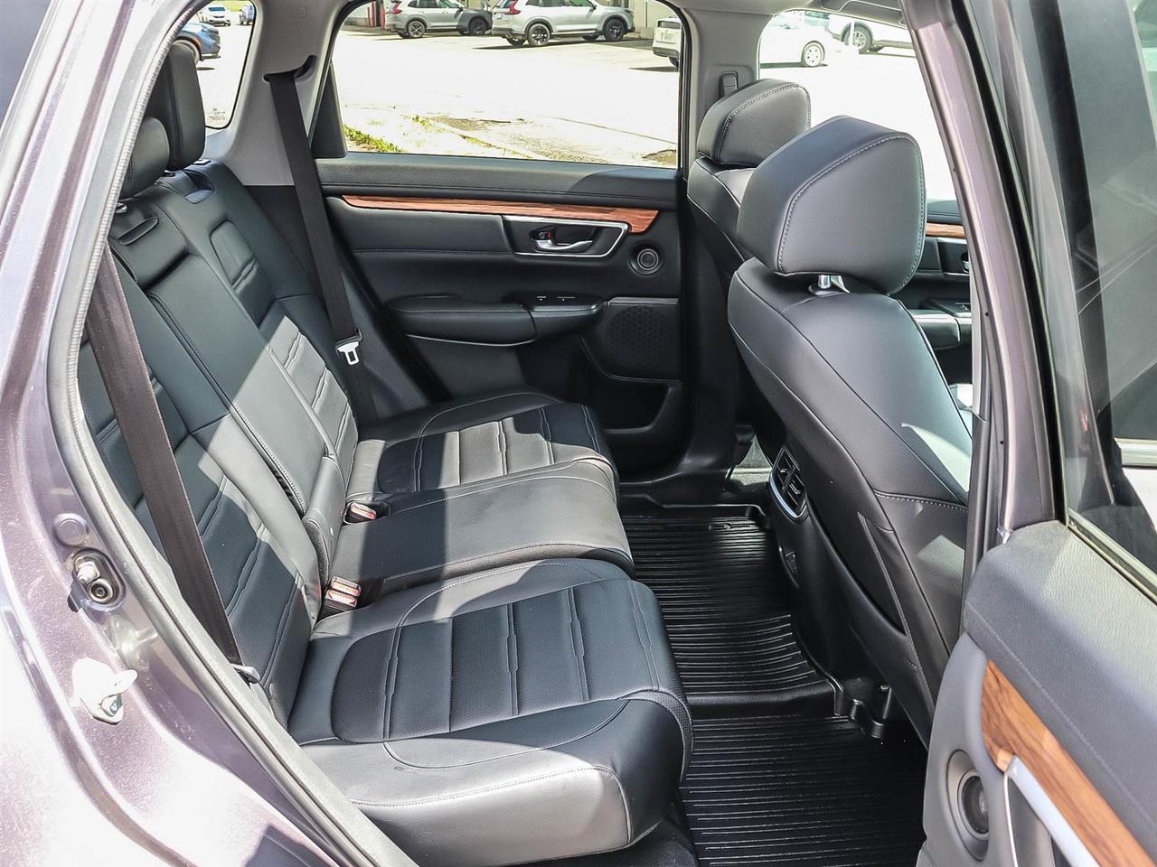 2020 Honda CR-V Touring Photo