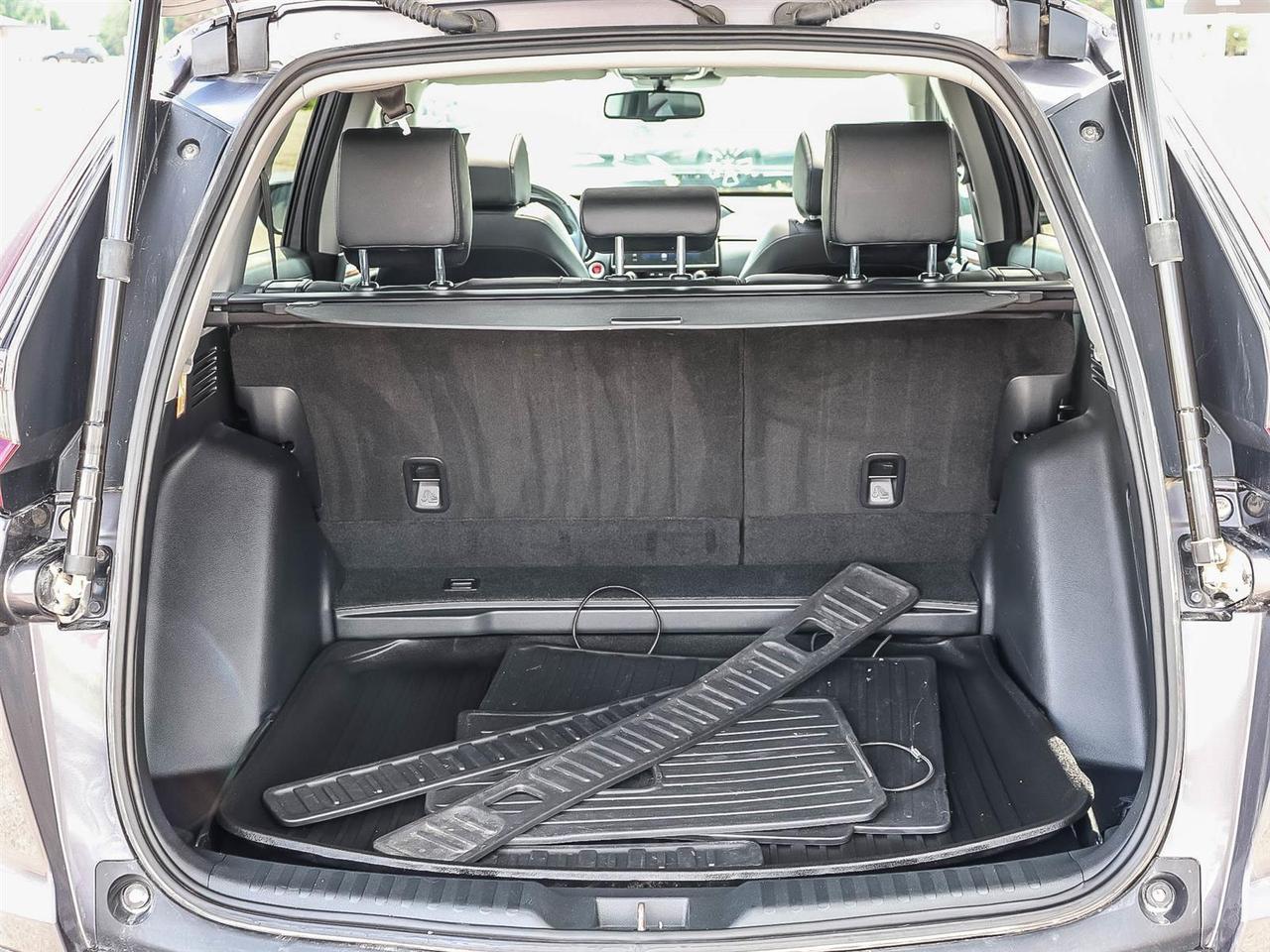 2020 Honda CR-V Touring Photo