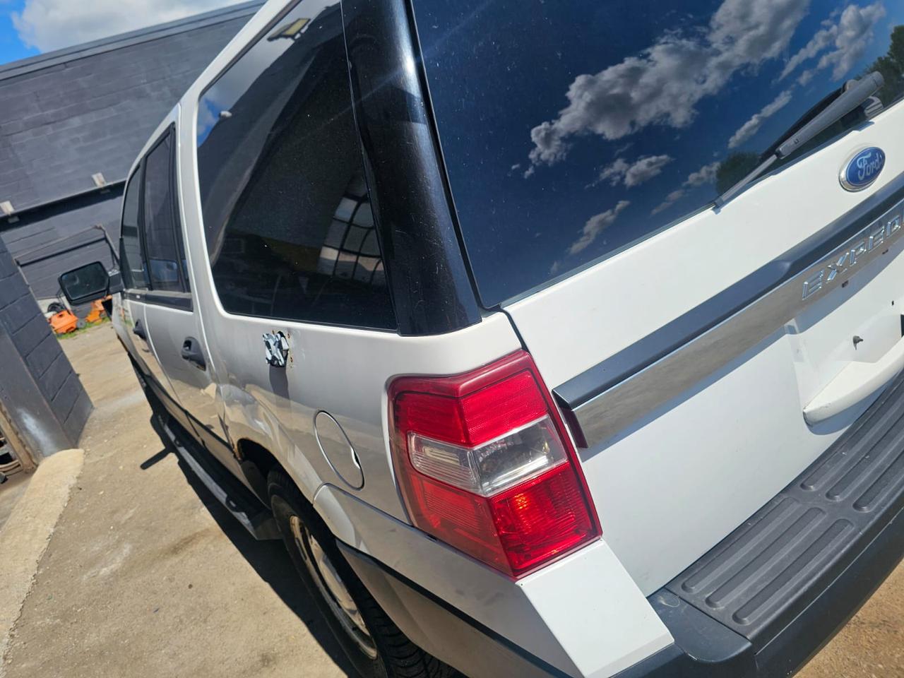 2016 Ford Expedition XL Photo