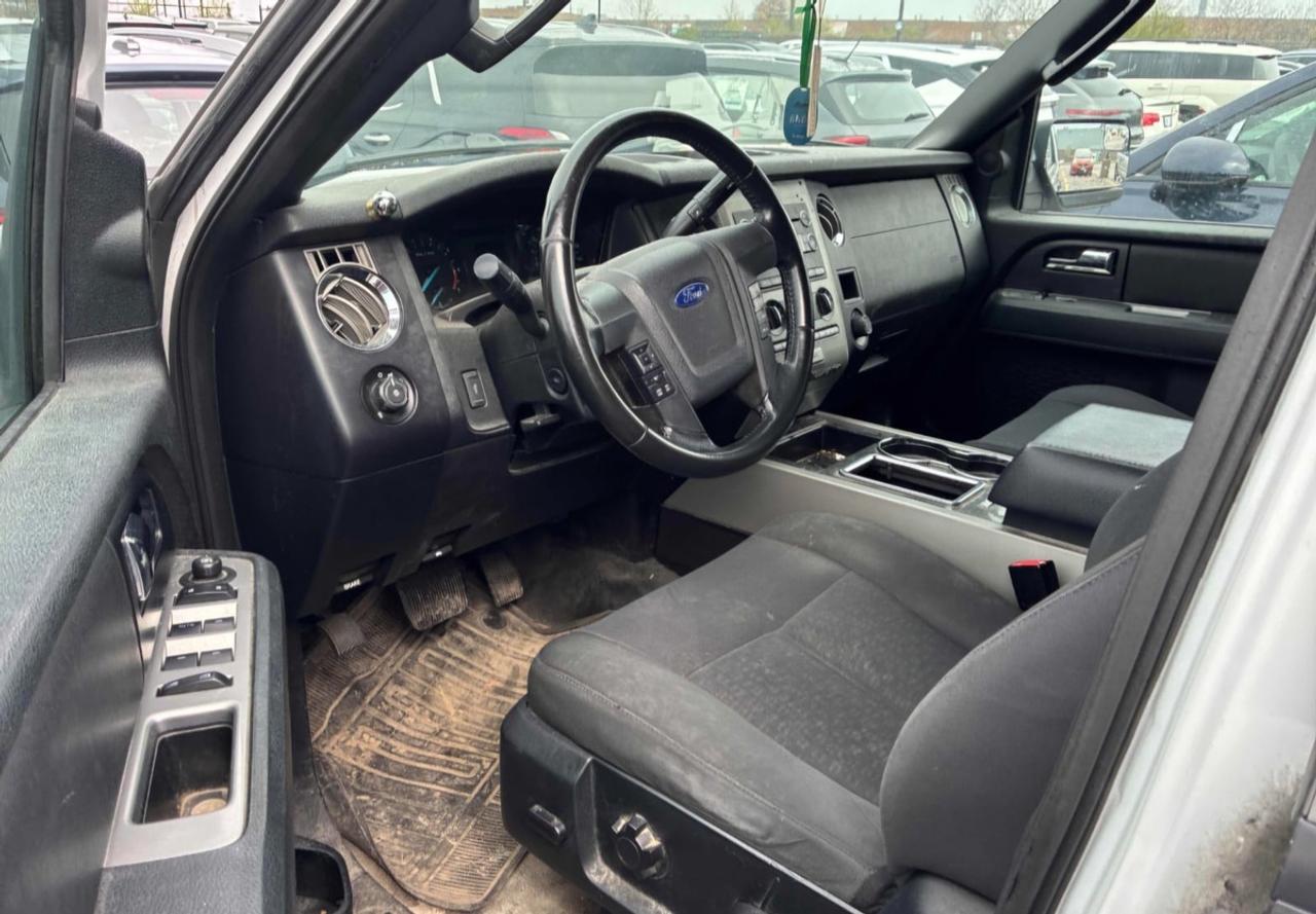 2016 Ford Expedition XL Photo