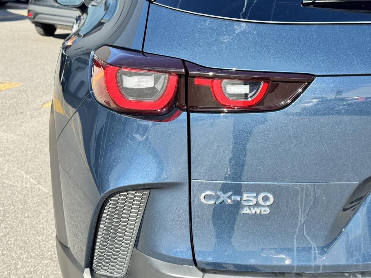 2025 Mazda CX-50 GT TURBO/ EXTENDED WARRANTY/ 3.95% RATE/ MUST SEE Photo