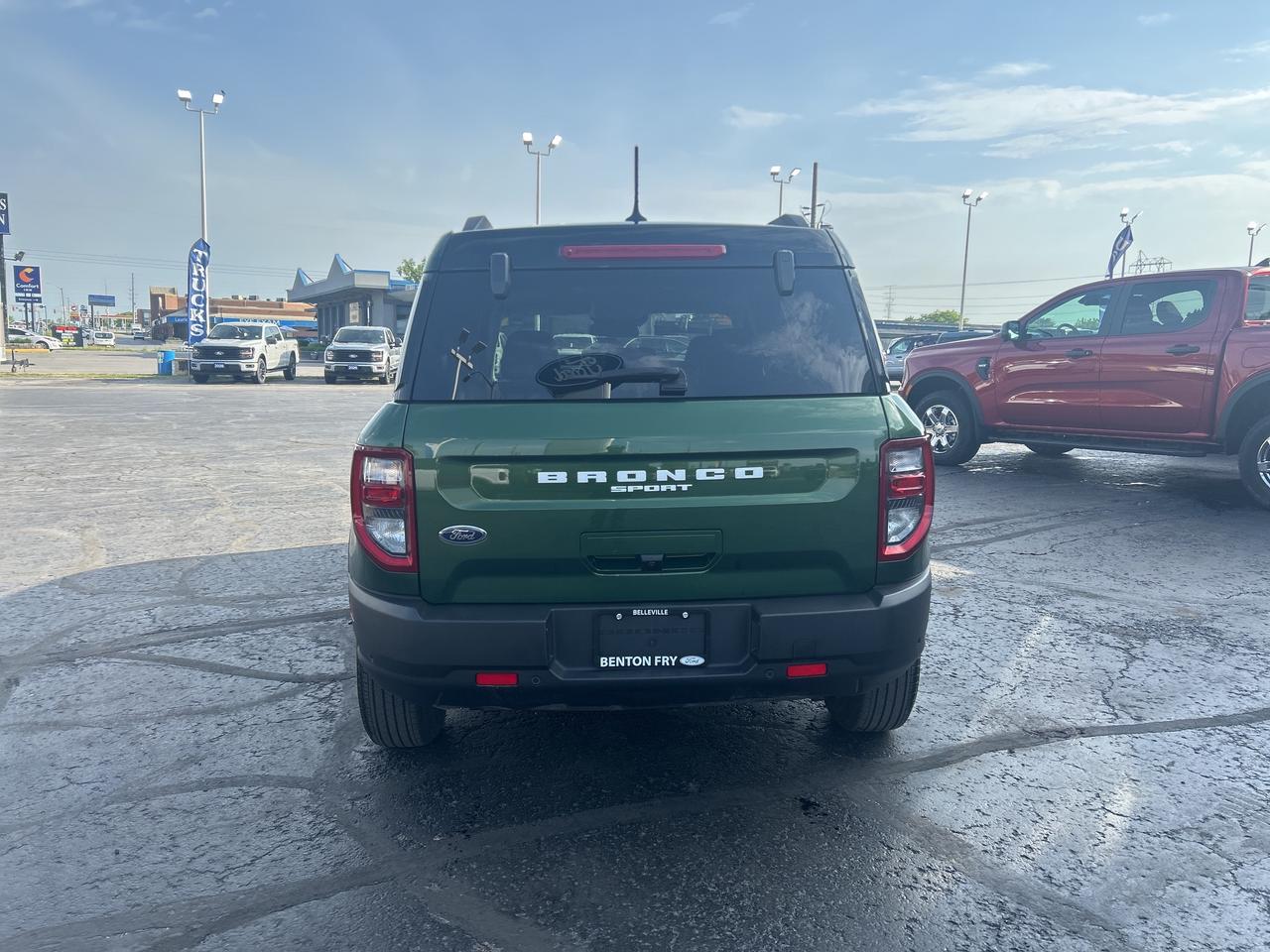 2024 Ford Bronco Sport OUTERBANKS 4X4 1.5L TECH PKG MOONROOF LANE KEEPING Photo
