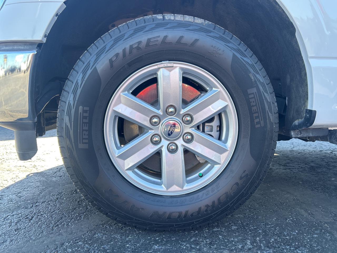 2022 Ford F-150 XLT 3.3L 4X4 TOW PKG VINYL FLOORING UNDER $8000 KM Photo