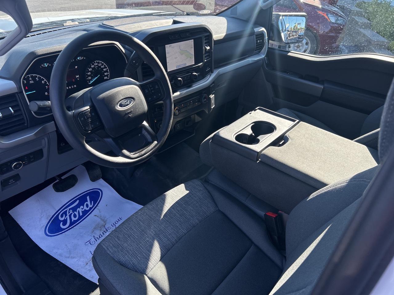 2022 Ford F-150 XLT 3.3L 4X4 TOW PKG VINYL FLOORING UNDER $8000 KM Photo