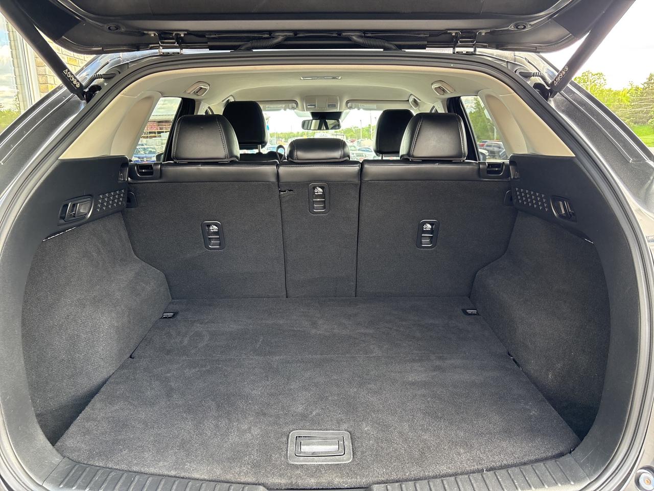 2023 Mazda CX-5 GS Photo