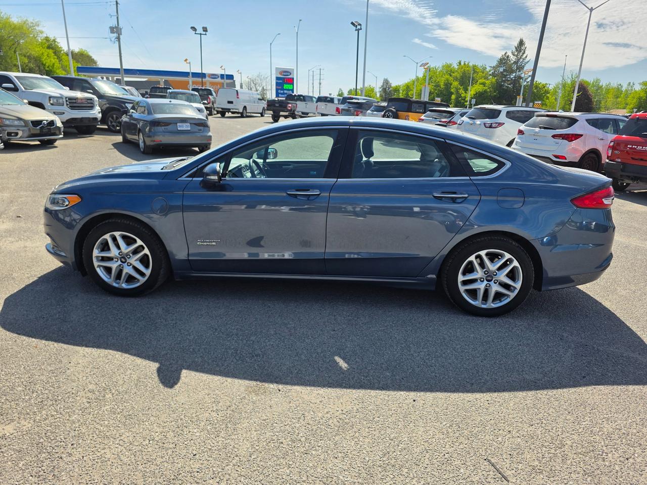 2018 Ford Fusion Energi SE Luxury 4dr Front-Wheel Drive Sedan Photo