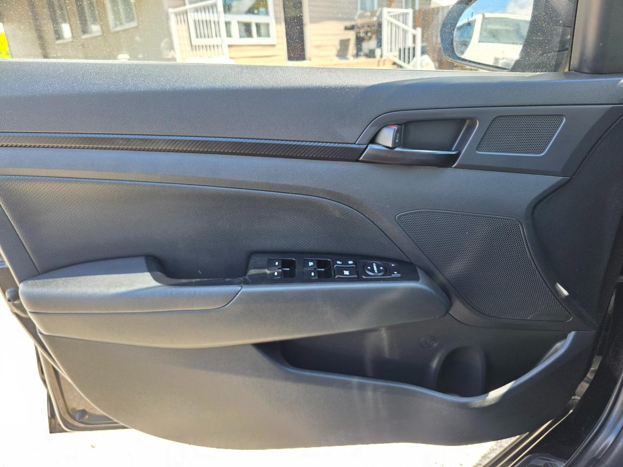 2020 Hyundai Elantra SPORT 4dr Sedan Photo
