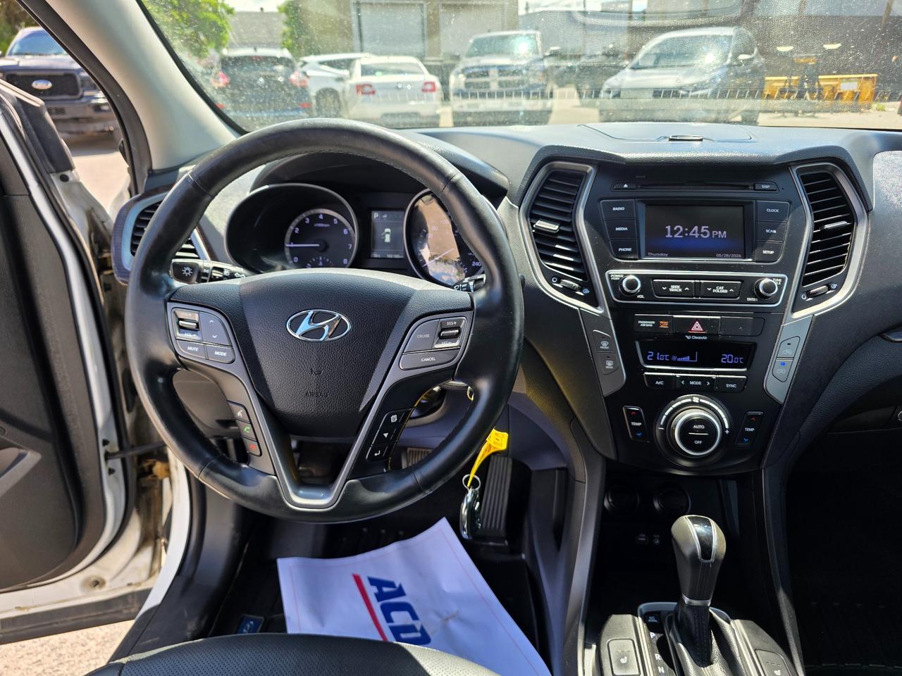 2018 Hyundai Santa Fe Sport 2.4 SE 4dr All-Wheel Drive Photo