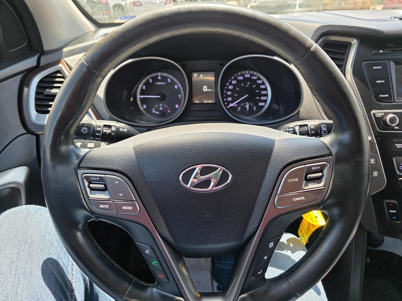 2018 Hyundai Santa Fe Sport 2.4 SE 4dr All-Wheel Drive Photo
