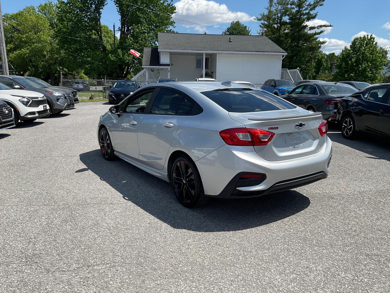 2018 Chevrolet Cruze LT Auto 4dr Sedan Photo