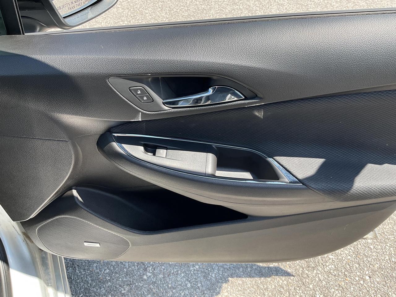 2018 Chevrolet Cruze LT Auto 4dr Sedan Photo