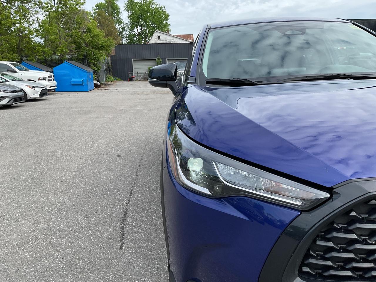 2025 Toyota Corolla Cross LE 4dr All-Wheel Drive Photo