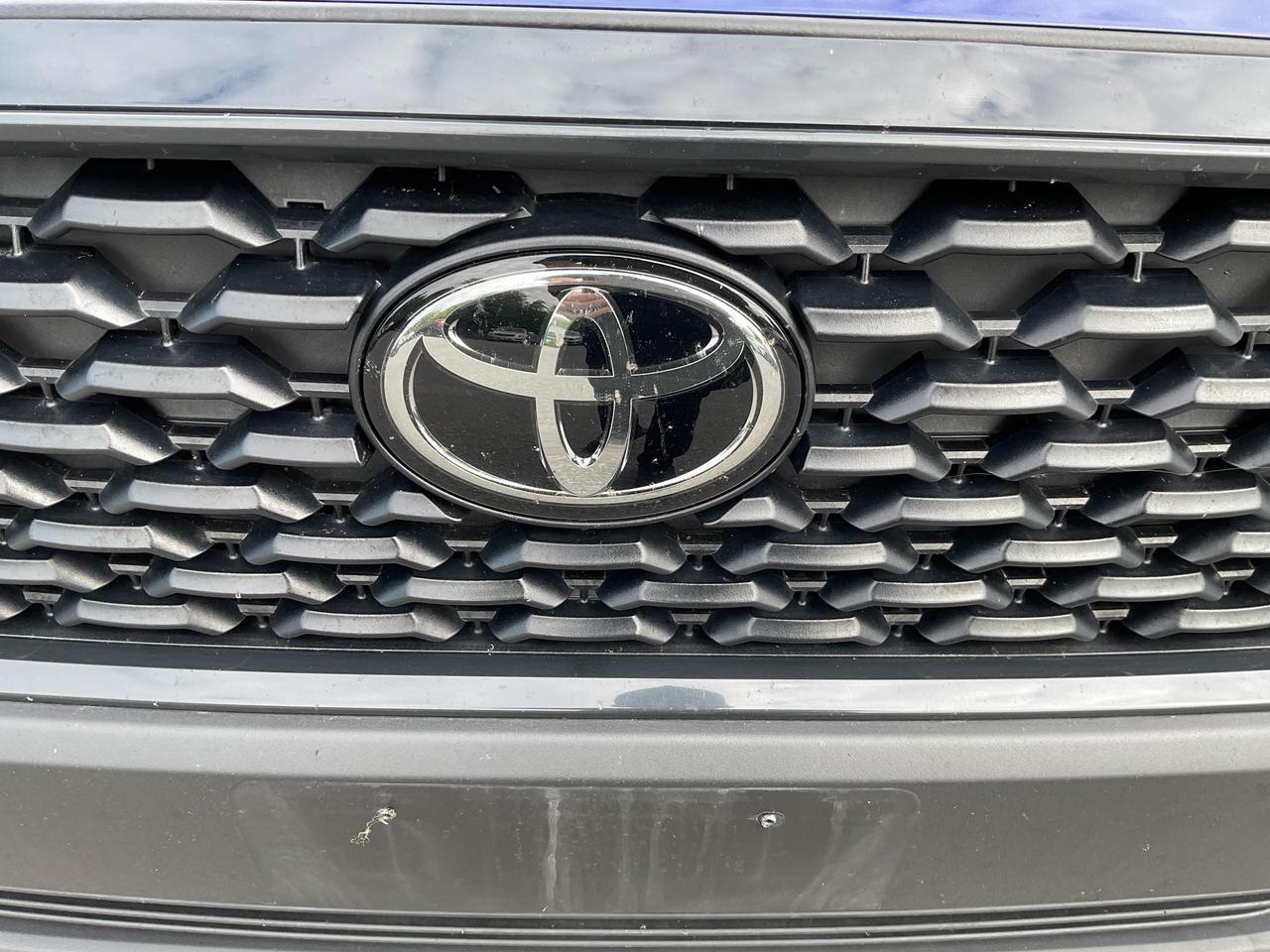 2025 Toyota Corolla Cross LE 4dr All-Wheel Drive Photo