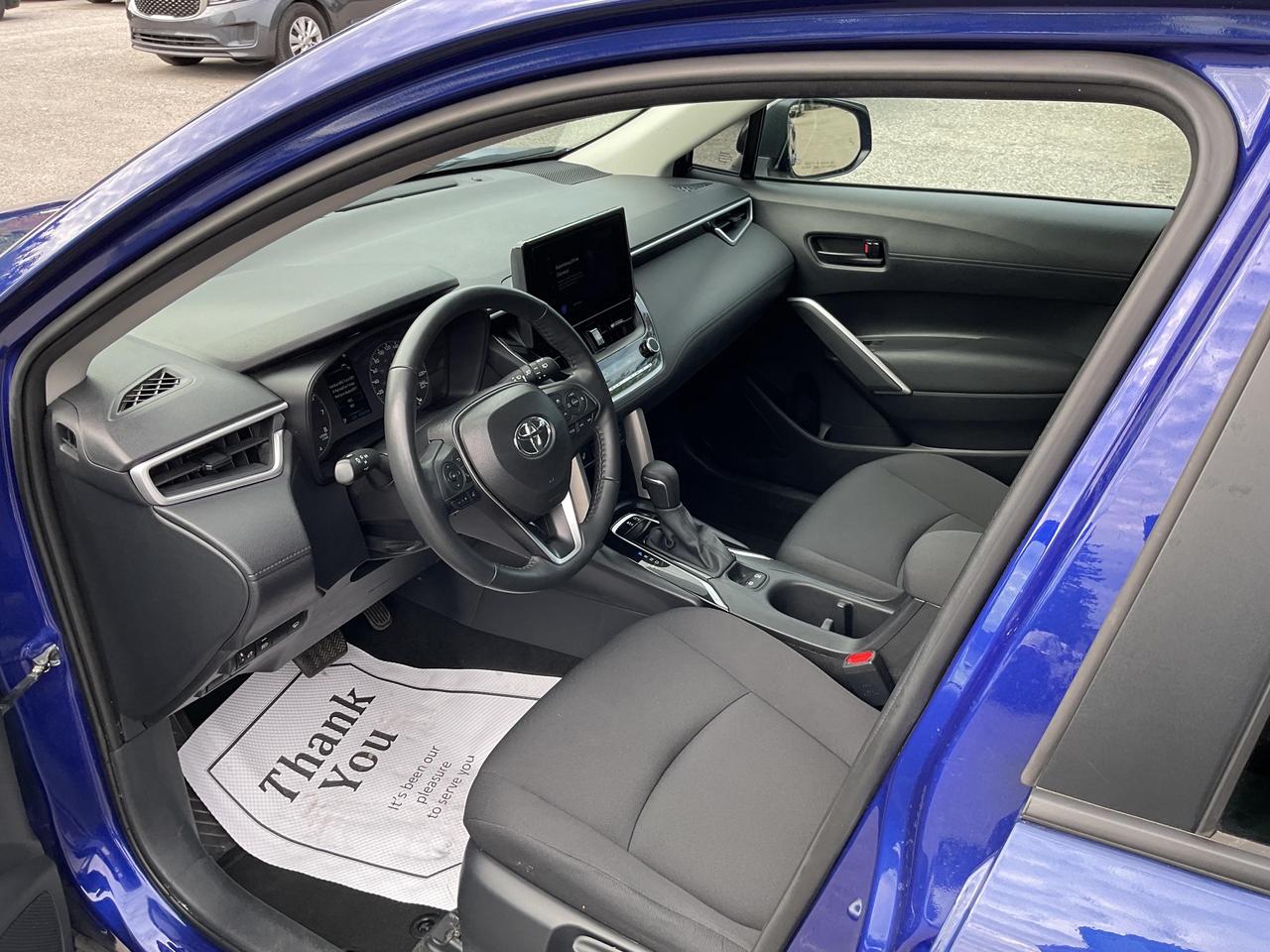 2025 Toyota Corolla Cross LE 4dr All-Wheel Drive Photo