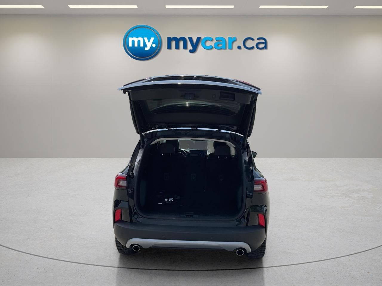 2025 Ford Escape PHEV 4dr Front-Wheel Drive Photo