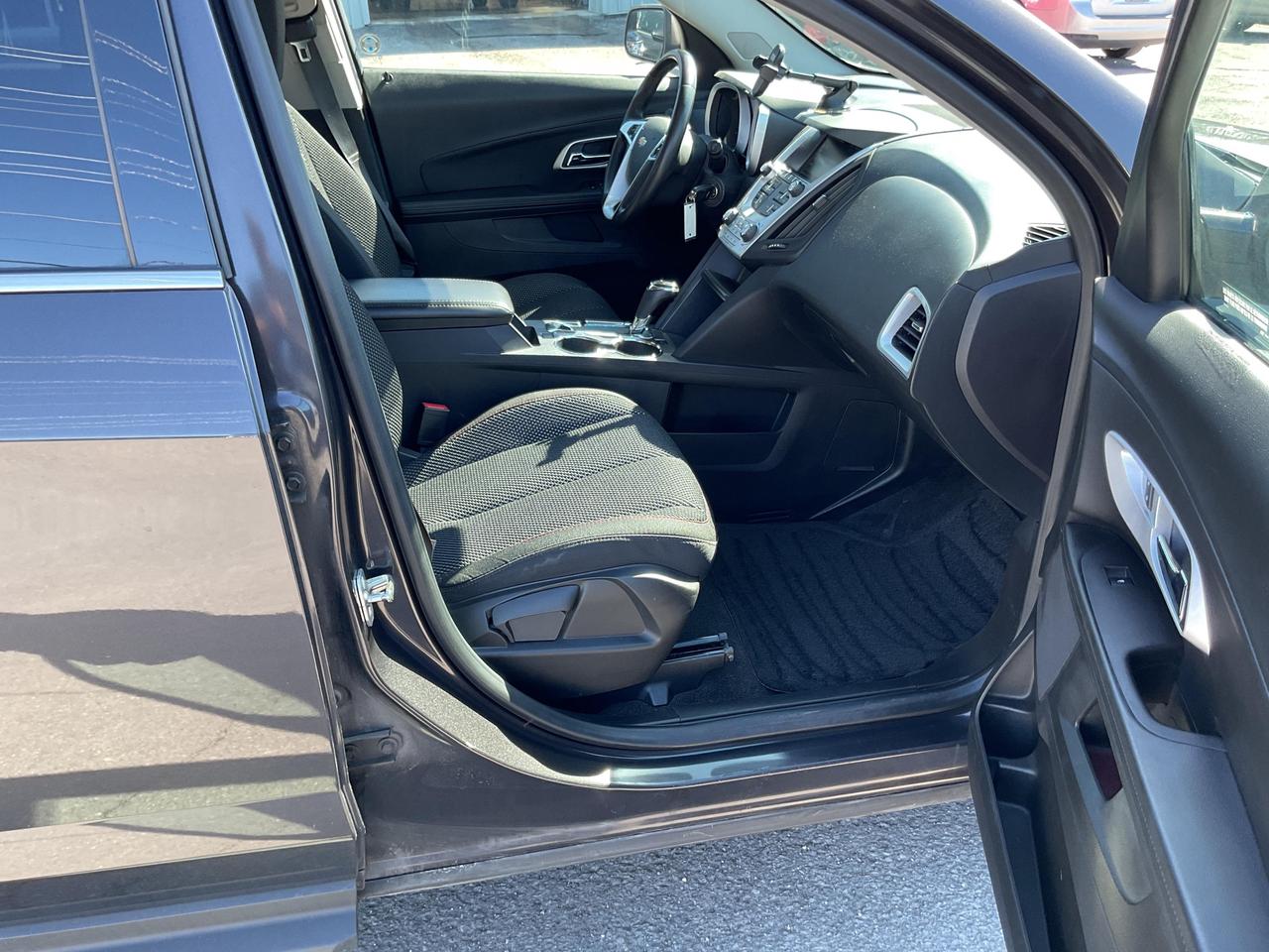 2016 Chevrolet Equinox LT Front-wheel Drive Photo