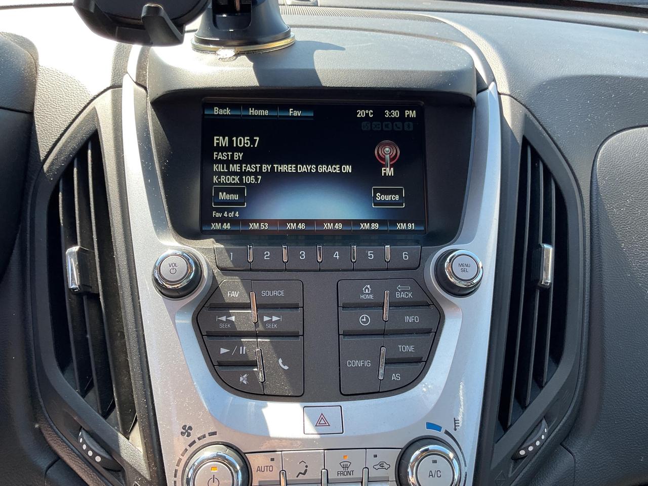 2016 Chevrolet Equinox LT Front-wheel Drive Photo