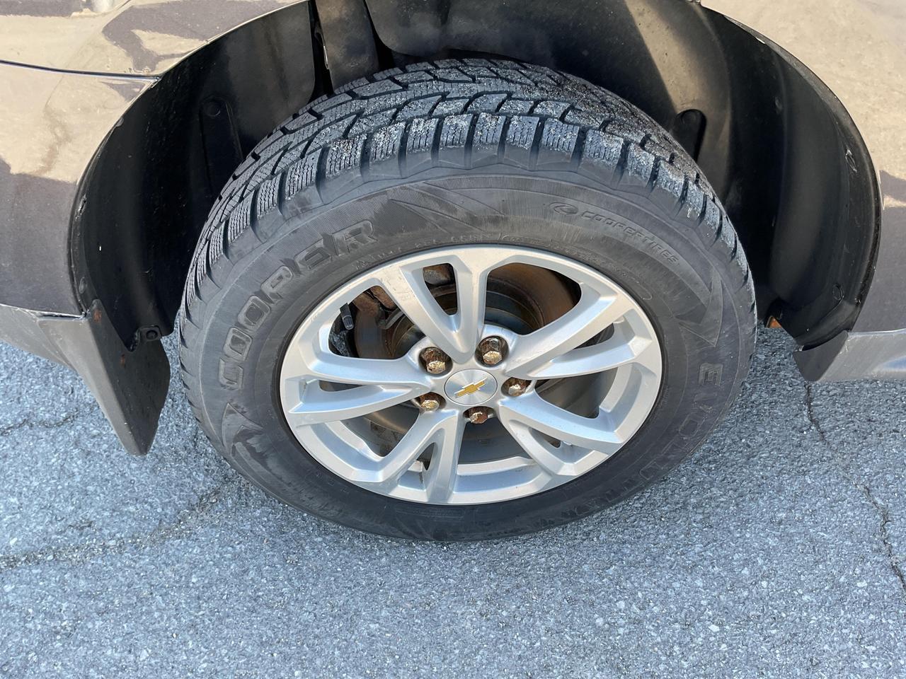 2016 Chevrolet Equinox LT Front-wheel Drive Photo