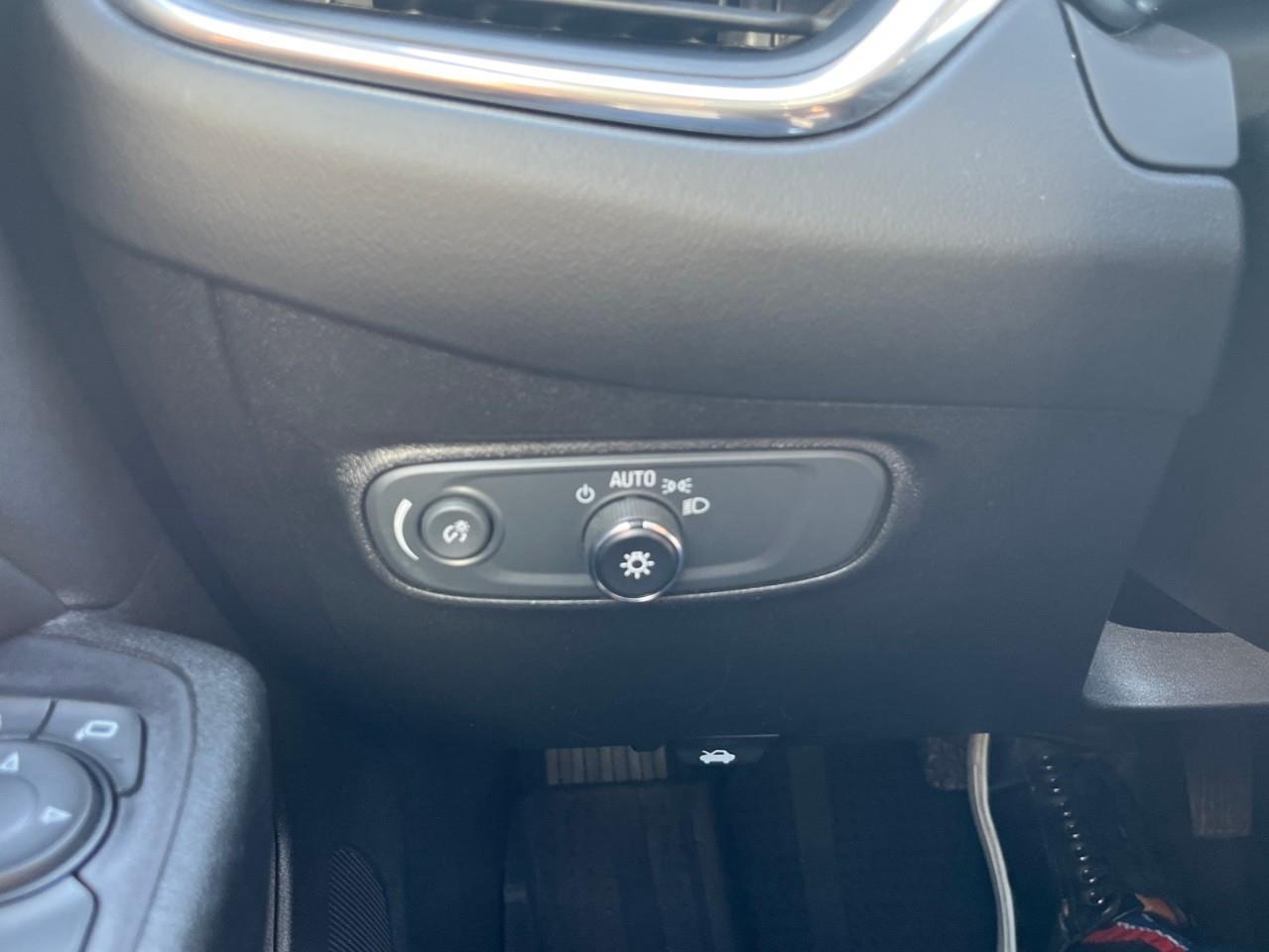 2019 Chevrolet Equinox 1LT Photo