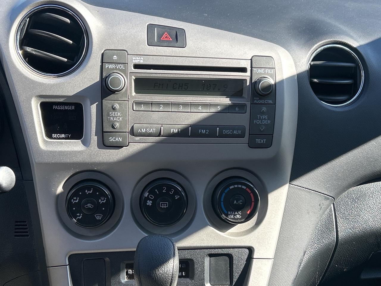2010 Toyota Matrix  Photo