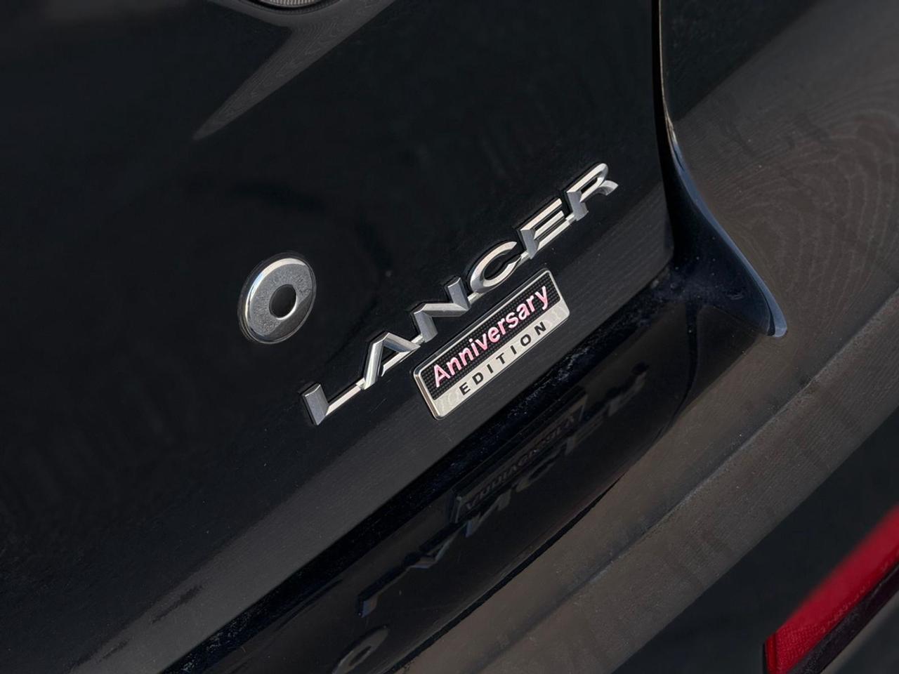 2017 Mitsubishi Lancer SE Photo