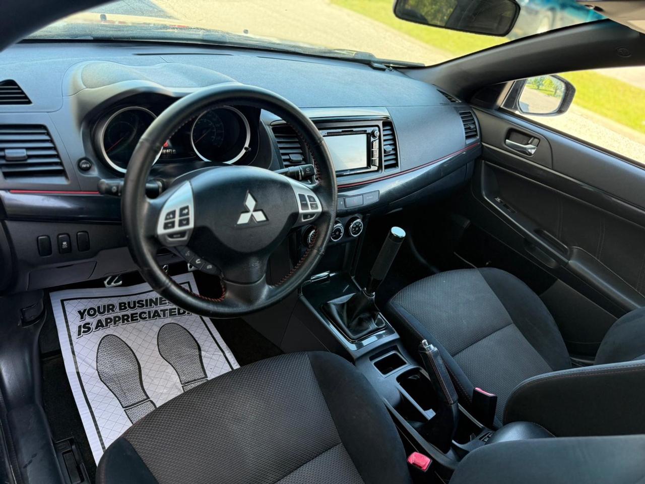 2017 Mitsubishi Lancer SE Photo