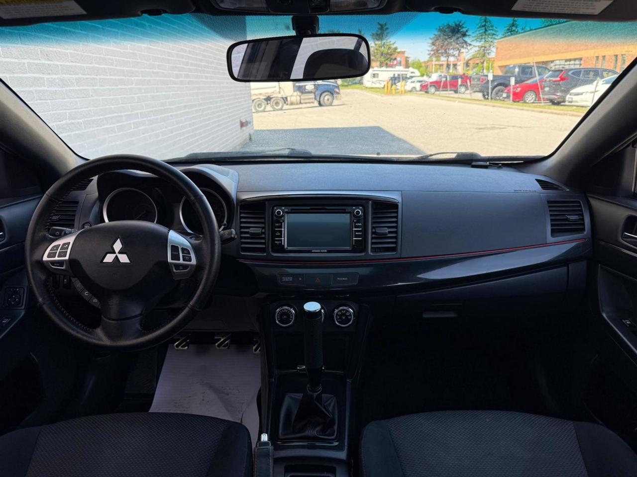 2017 Mitsubishi Lancer SE Photo