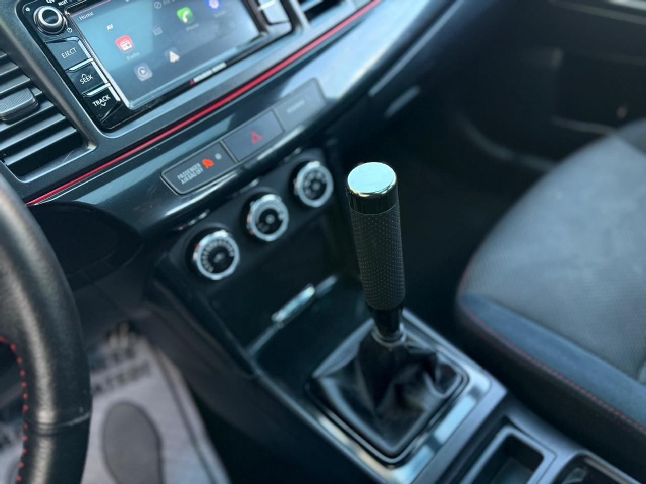 2017 Mitsubishi Lancer SE Photo