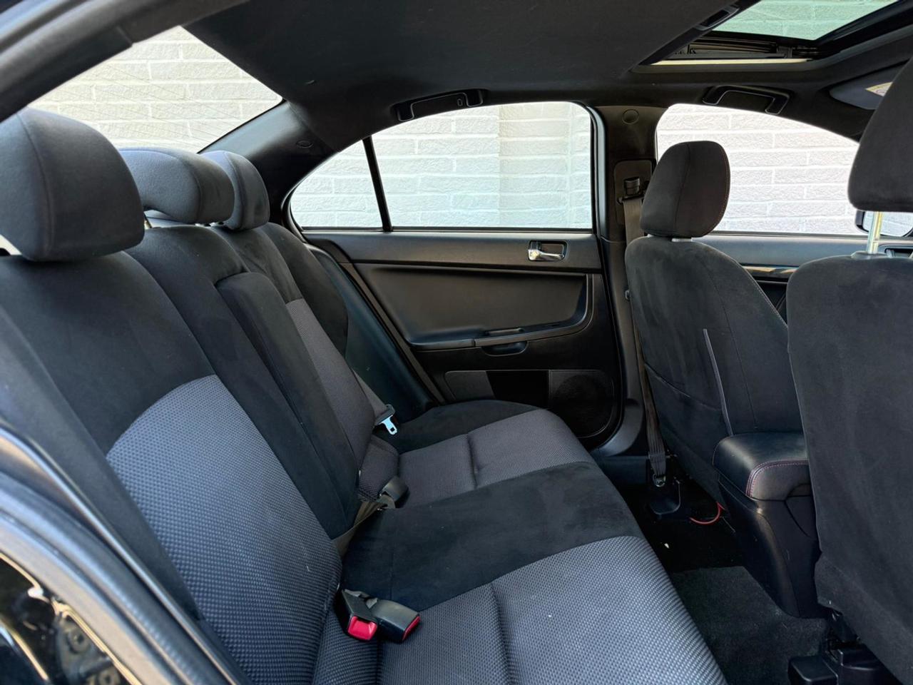 2017 Mitsubishi Lancer SE Photo