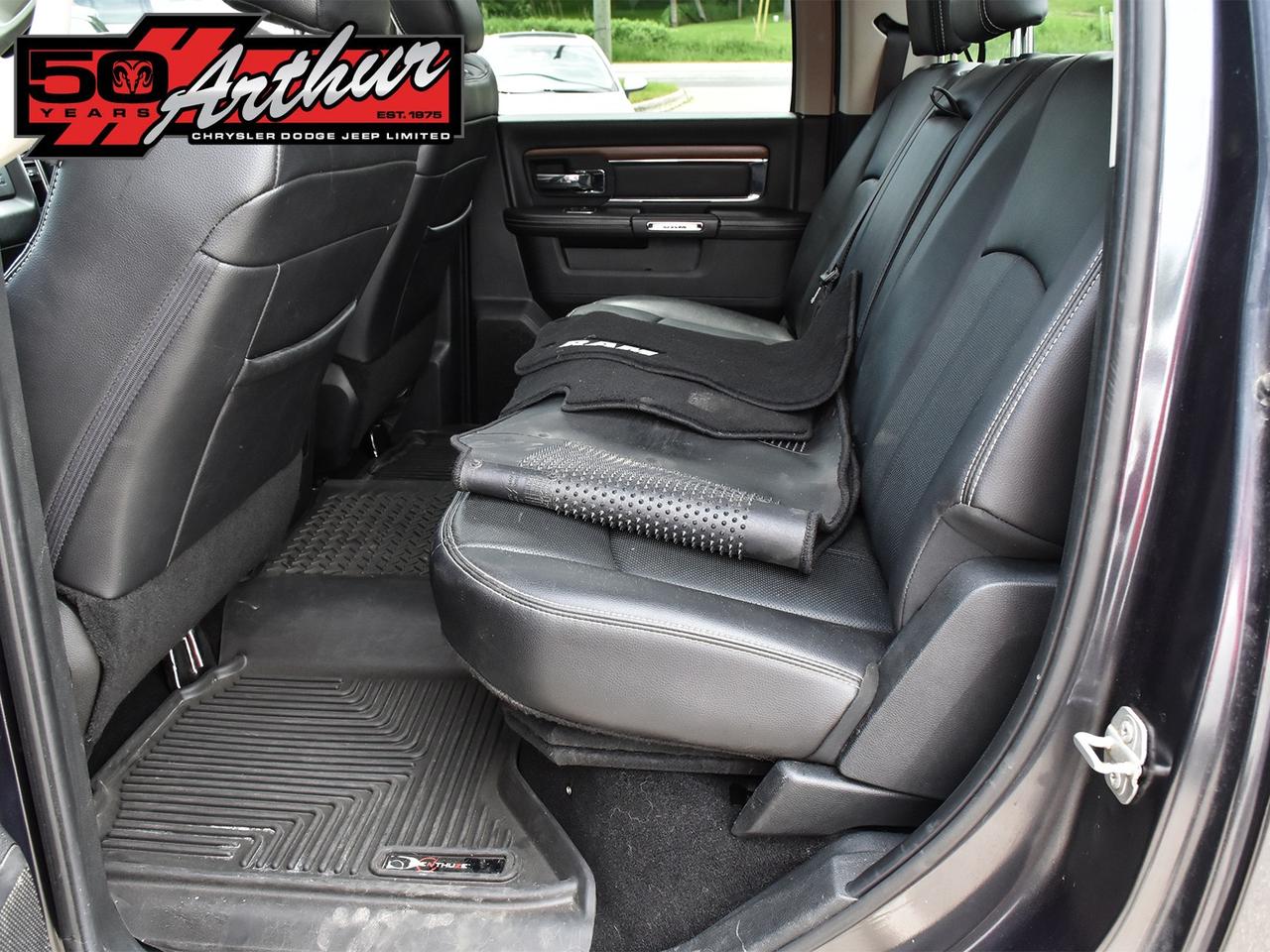 2018 RAM 1500 LARAMIE CREW CAB 4X4 Photo