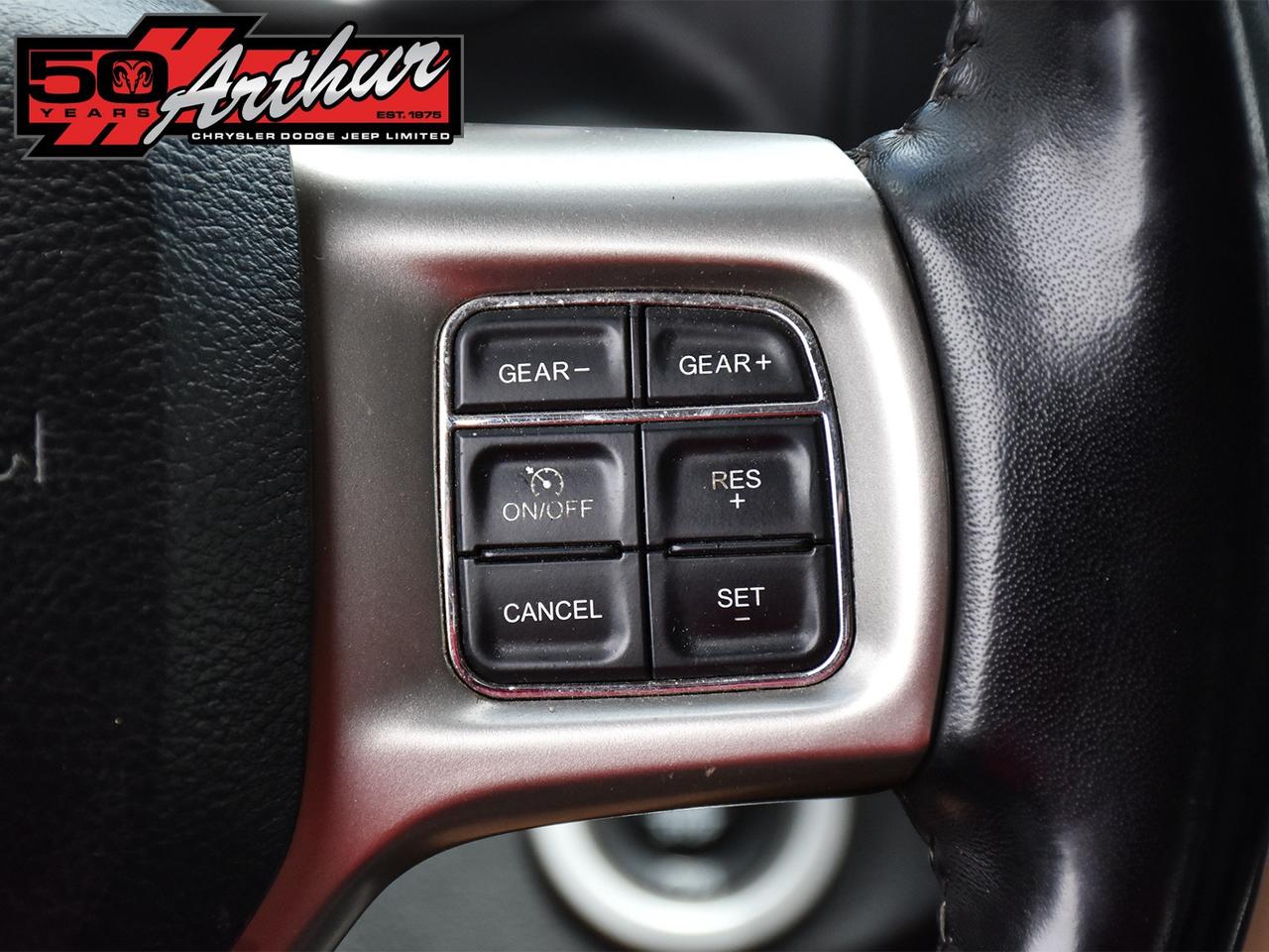 2018 RAM 1500 LARAMIE CREW CAB 4X4 Photo