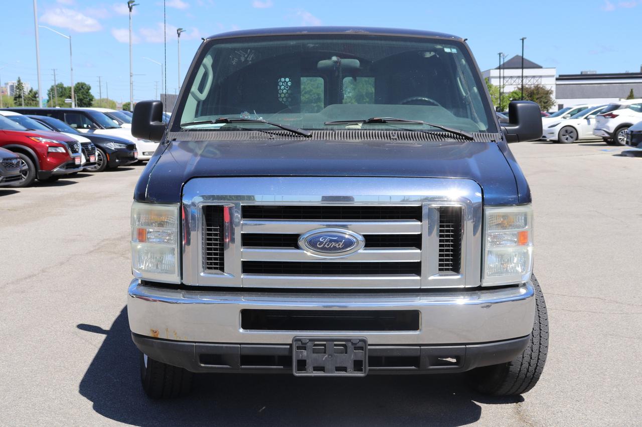 2009 Ford Econoline  Photo