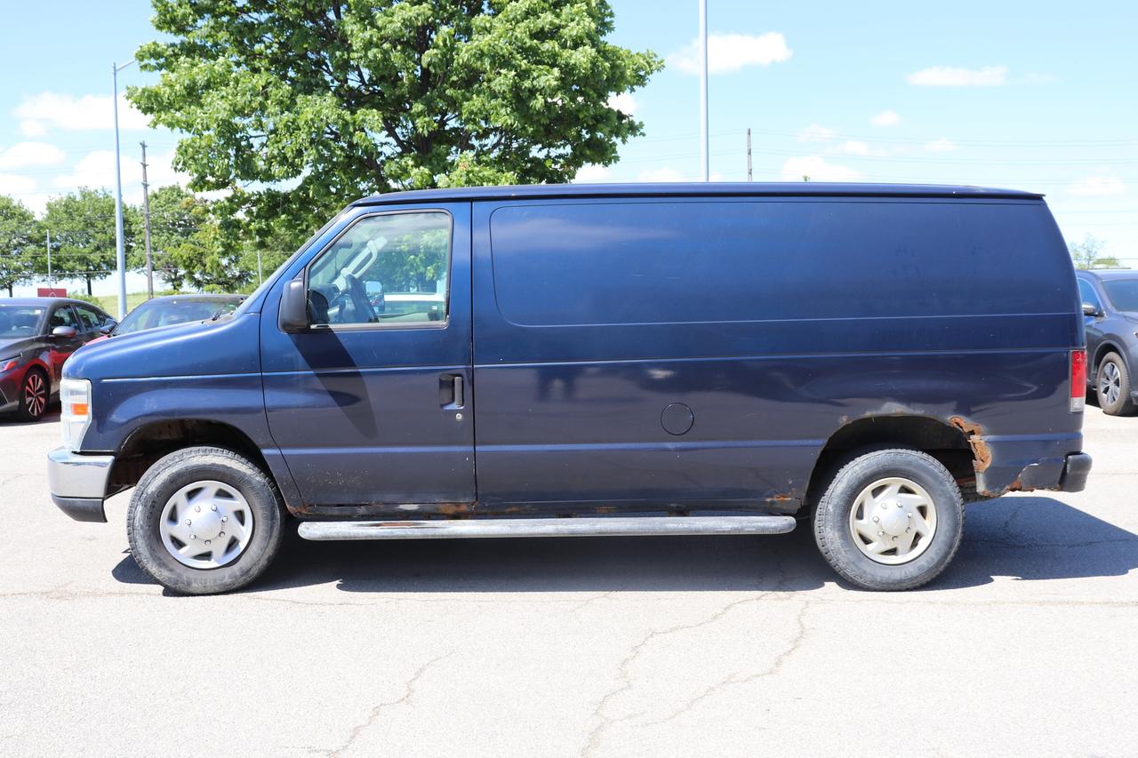 2009 Ford Econoline  Photo